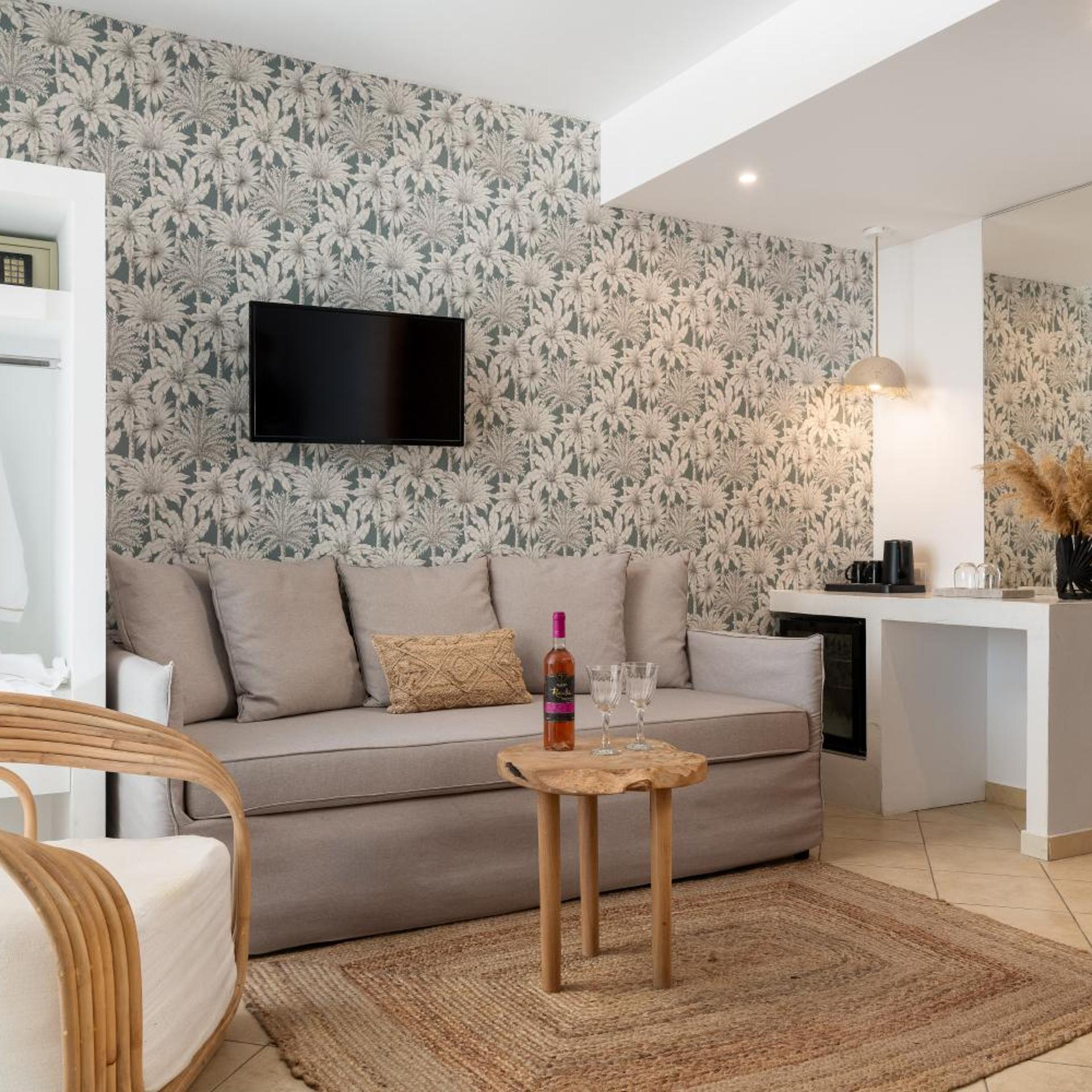 Diana Art Boutique Hotel 34/55