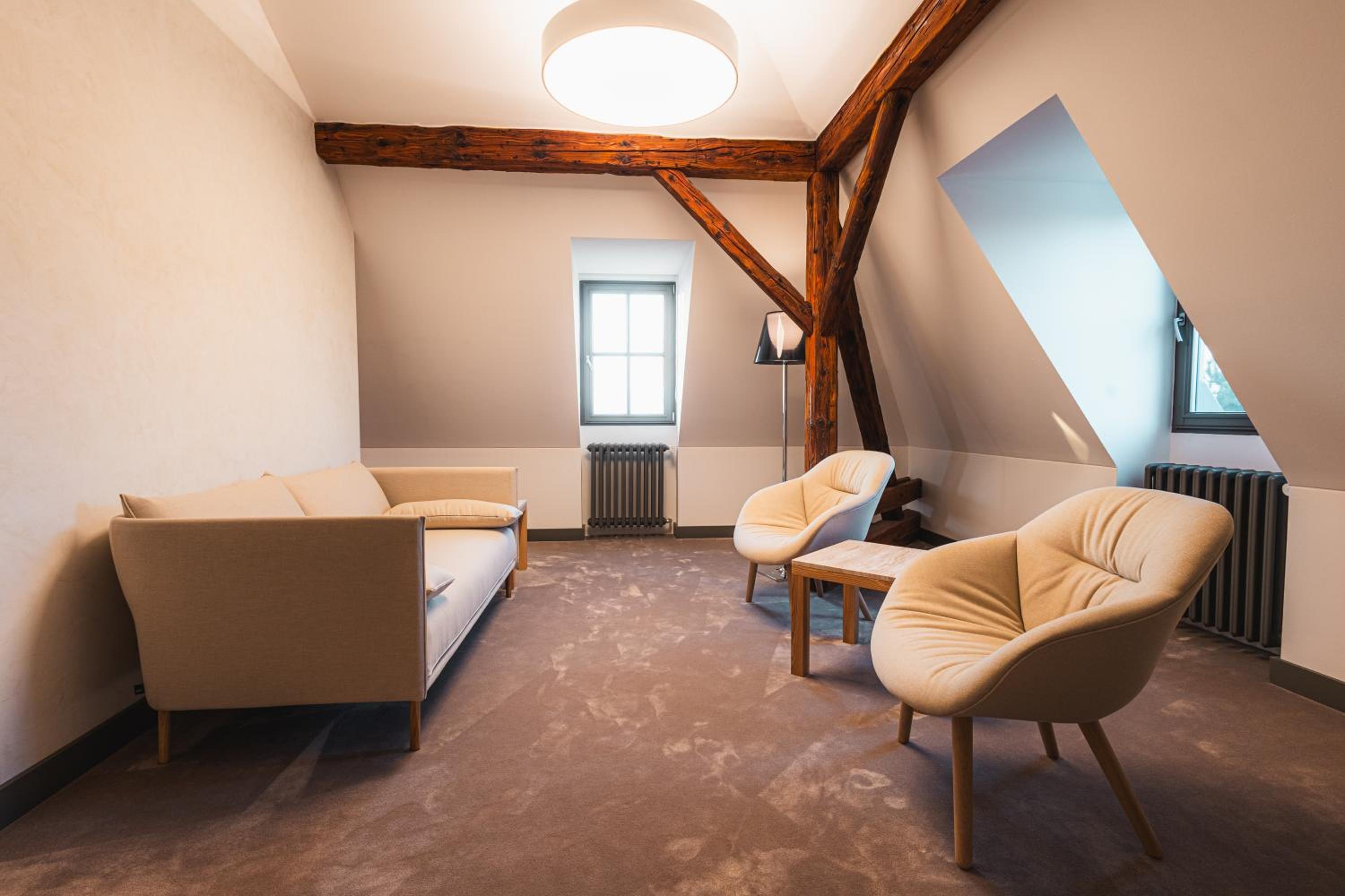 Albrecht Hotel 29/50