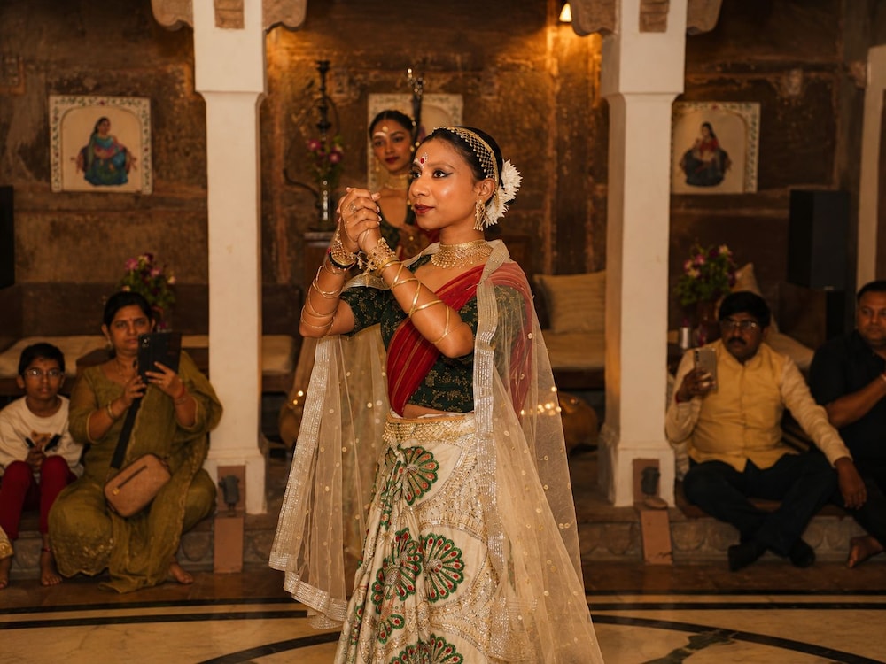 Guleria Kothi 38/50