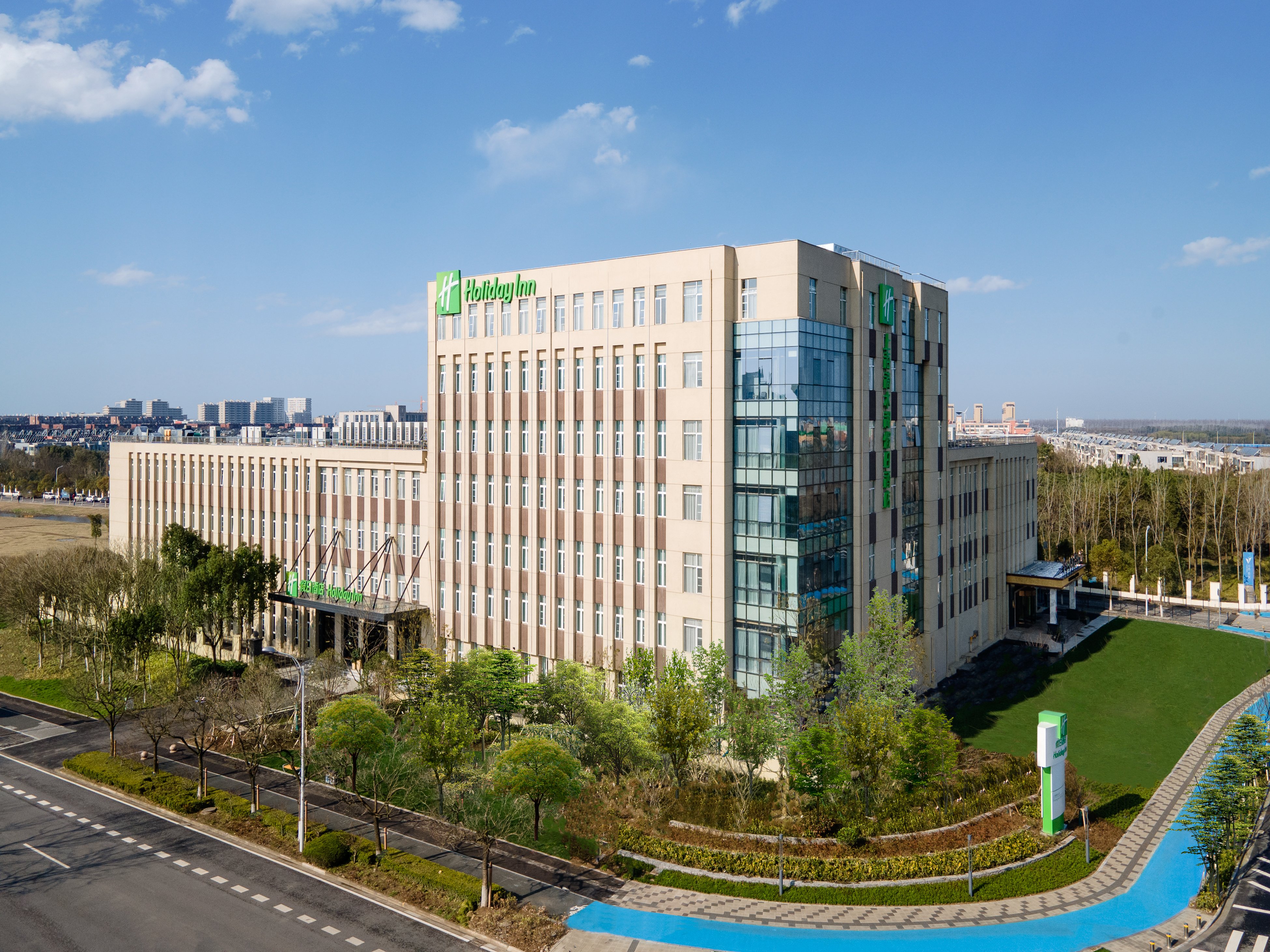 Holiday Inn Shanghai Dishui Lake 5/50