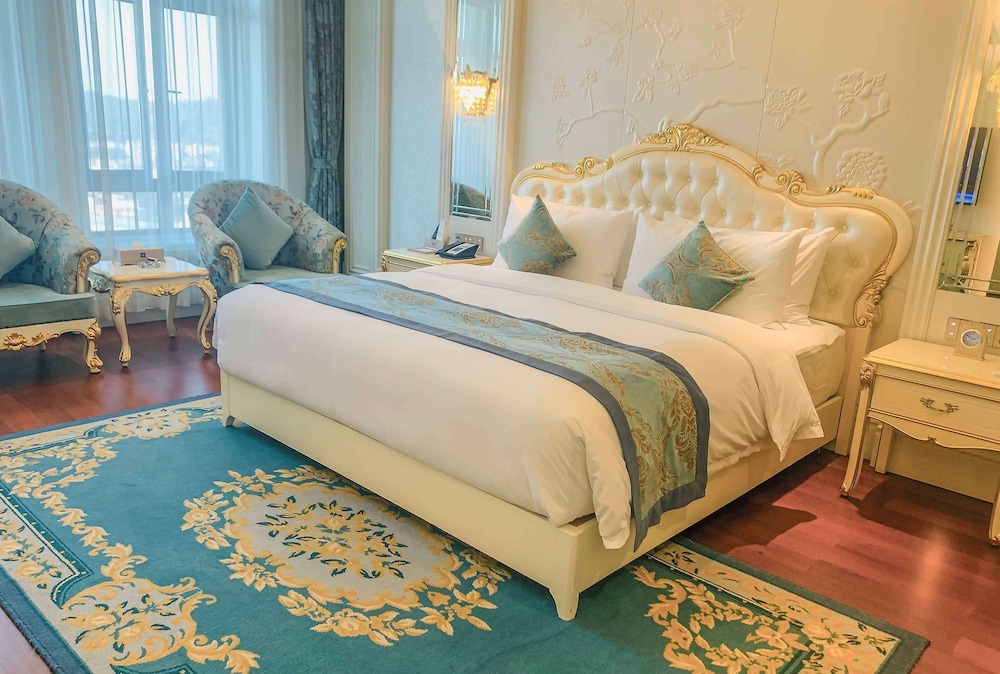 Wyndham Grand Kunming East 11/68