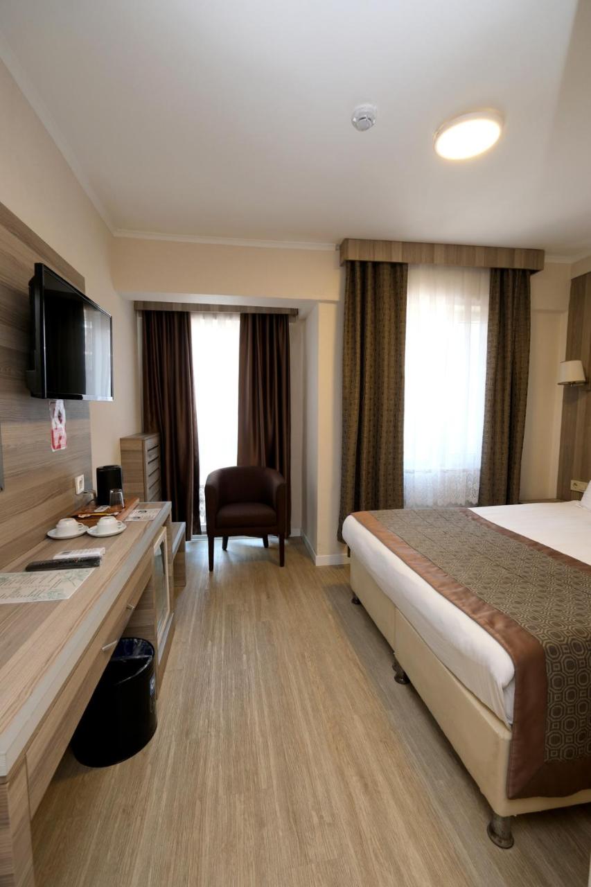 غرفة بسرير مزدوج، Pera Arya Hotel 7/10