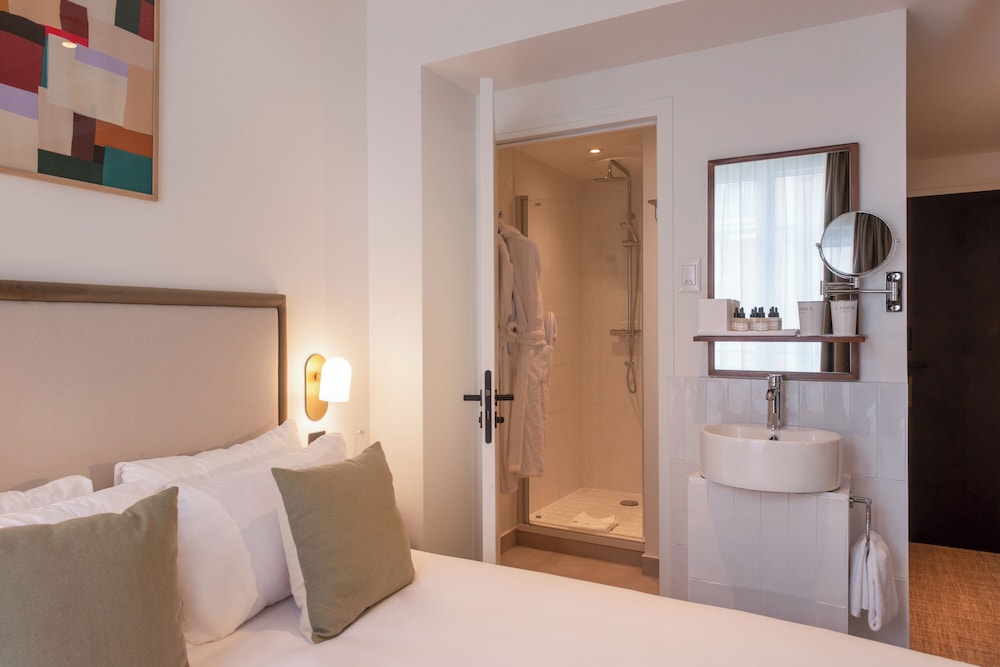 غرفة قياسية بسرير مزدوج، Hotel Lampika 5/5