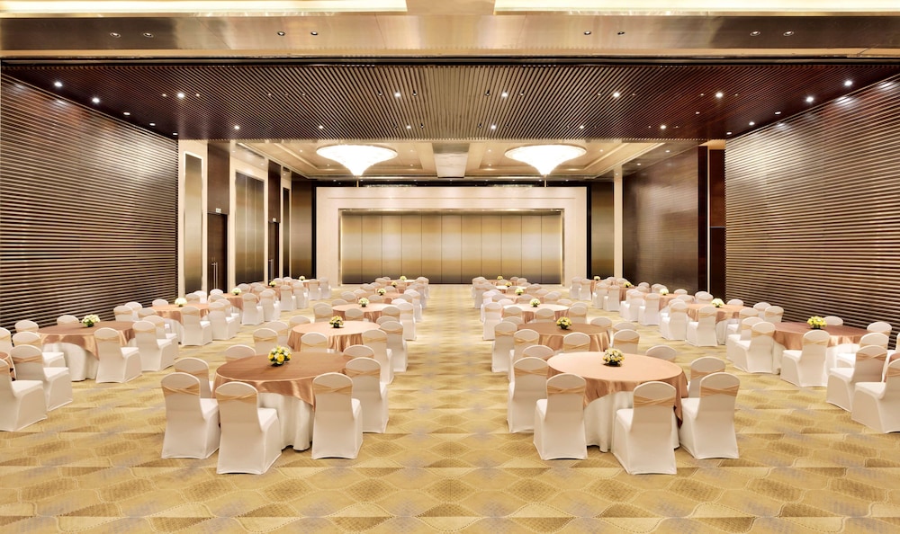 Radisson Blu Coimbatore 59/67