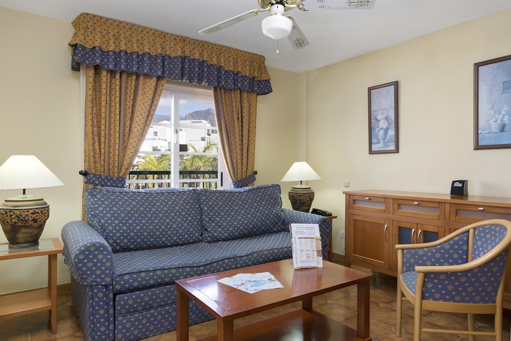 Hilton Vacation Club Sunset Harbour Club Tenerife 22/50