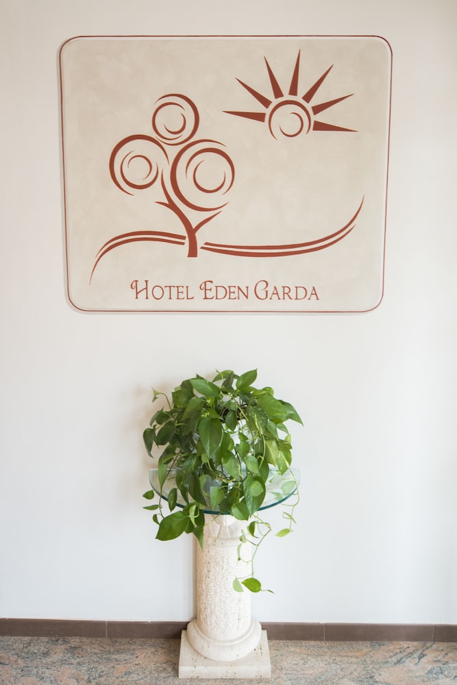 HOTEL EDEN GARDA 9/33