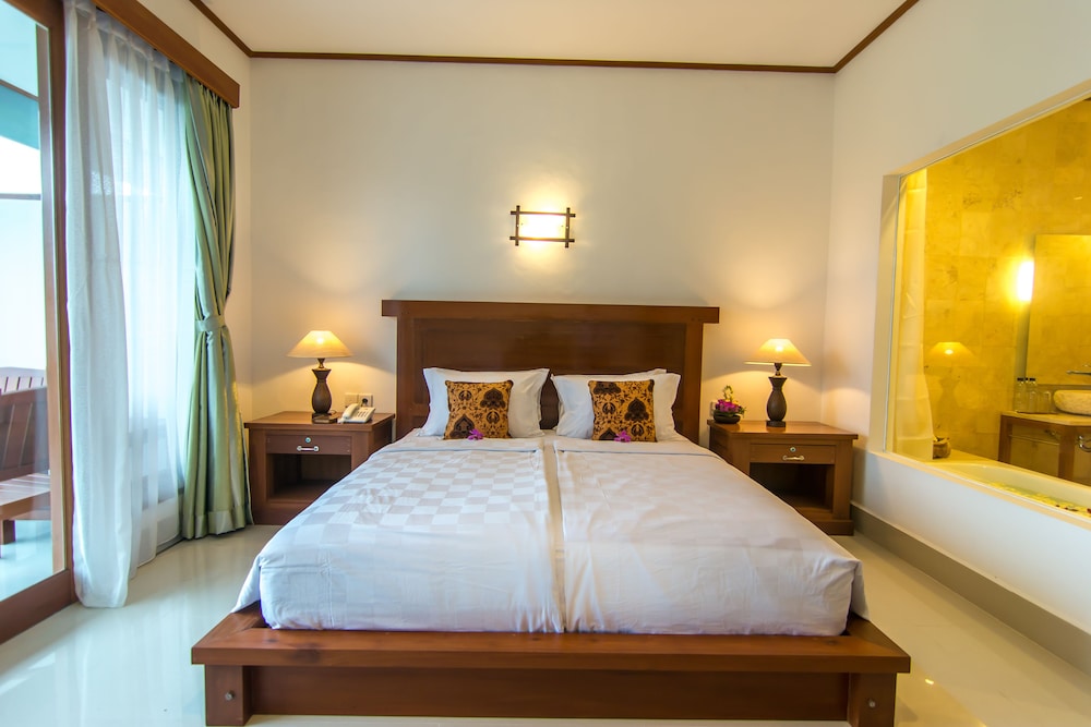 Gita Maha Hotel 8/44