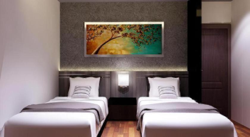 Neotel Hotel City Centre 14/18