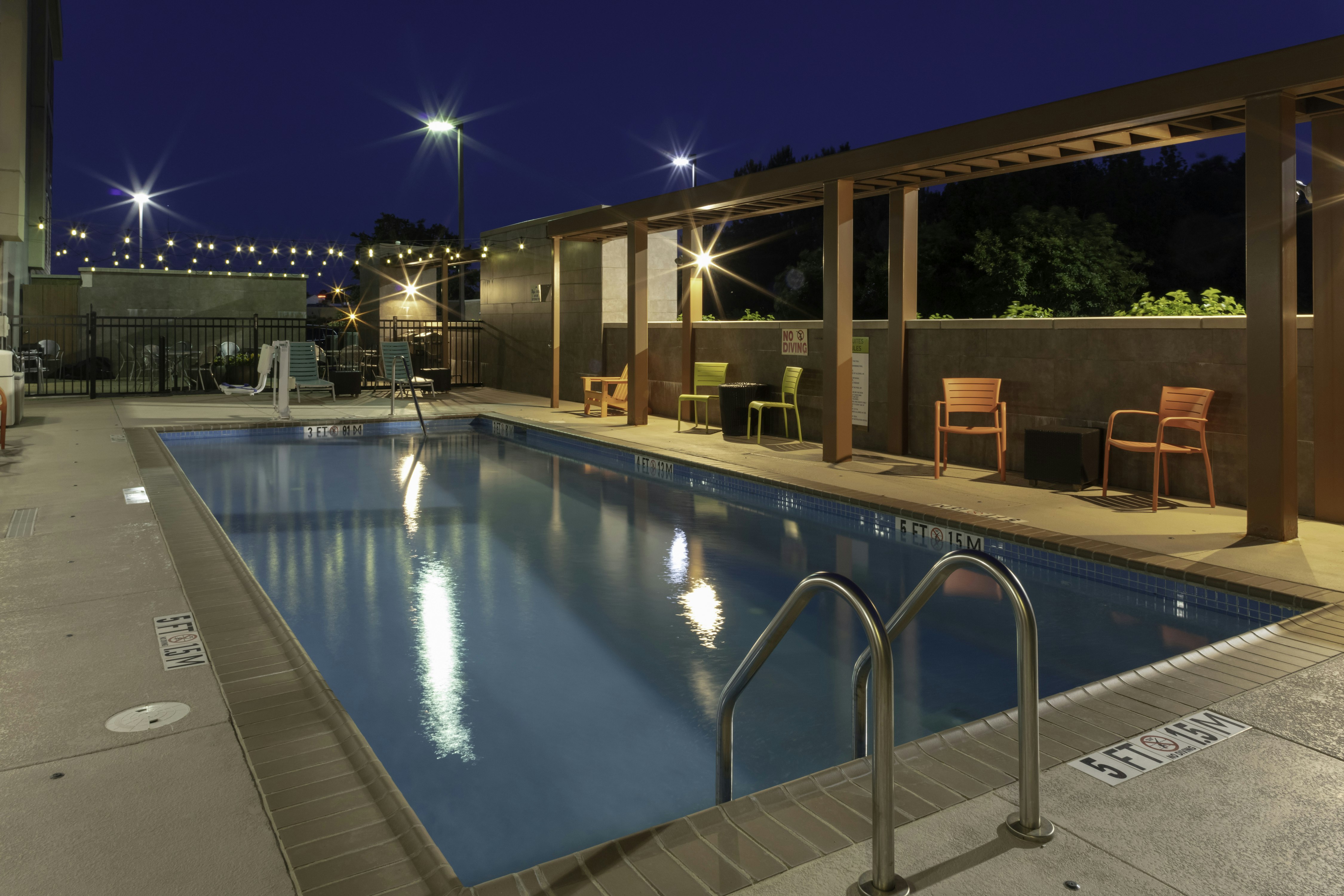 Home2 Suites By Hilton Fayetteville Fort Bragg 5/10