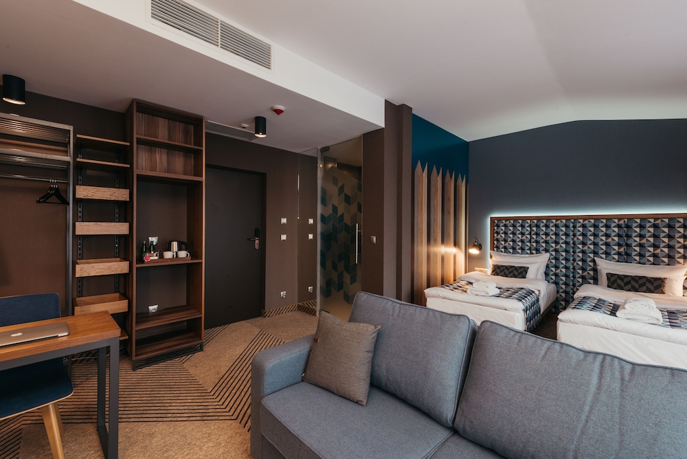 Avena By Artery Hotels 49/78