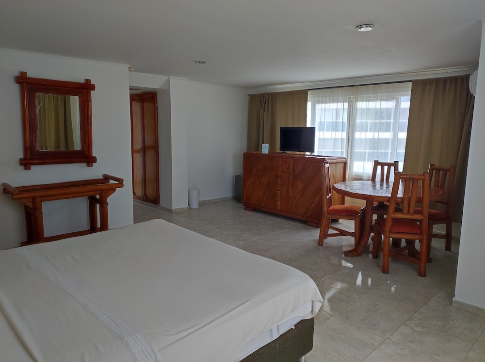 Hotel Lord Pierre 18/60
