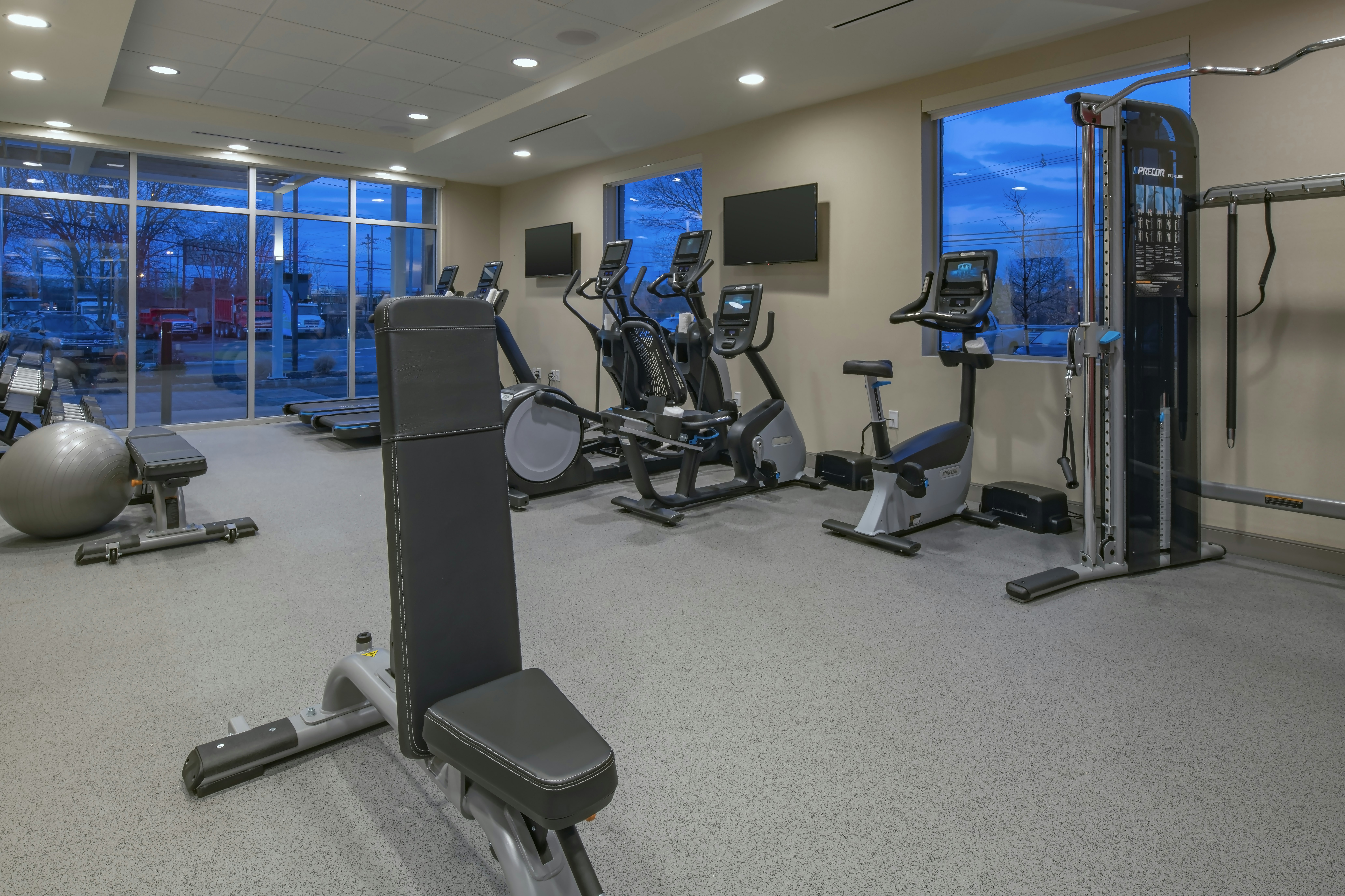 Home2 Suites by Hilton Wayne 8/22