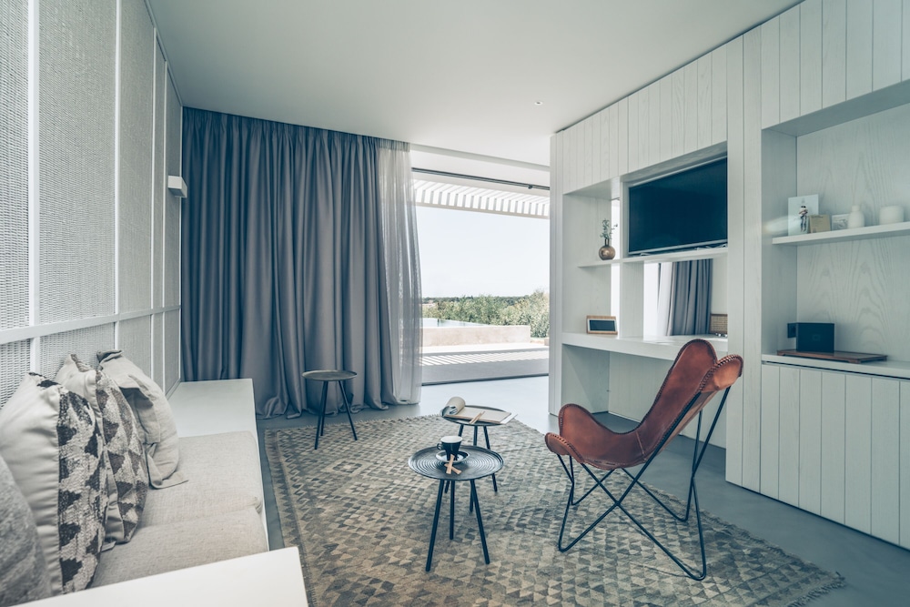 Zante Maris Suites - Adults Only 55/61