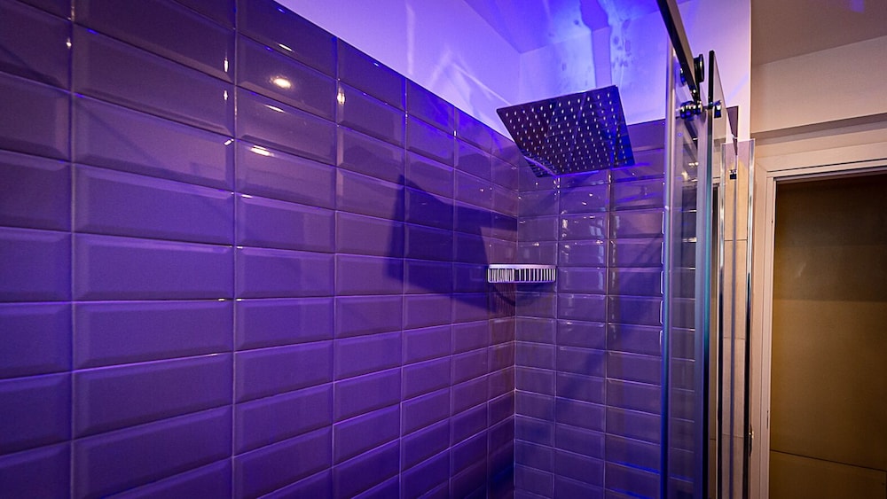 Borguese Executive Suites 27/30