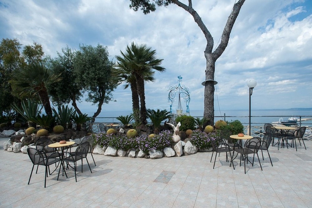 Hotel Terme Beach Cristallo Palace 33/50