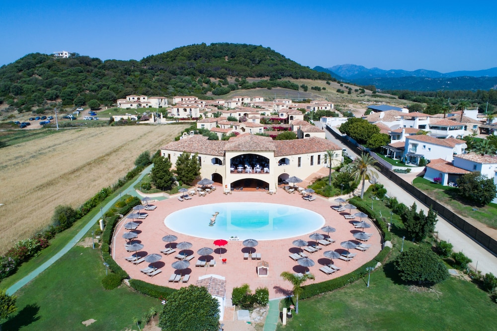 Cala Luas Resort 39/45