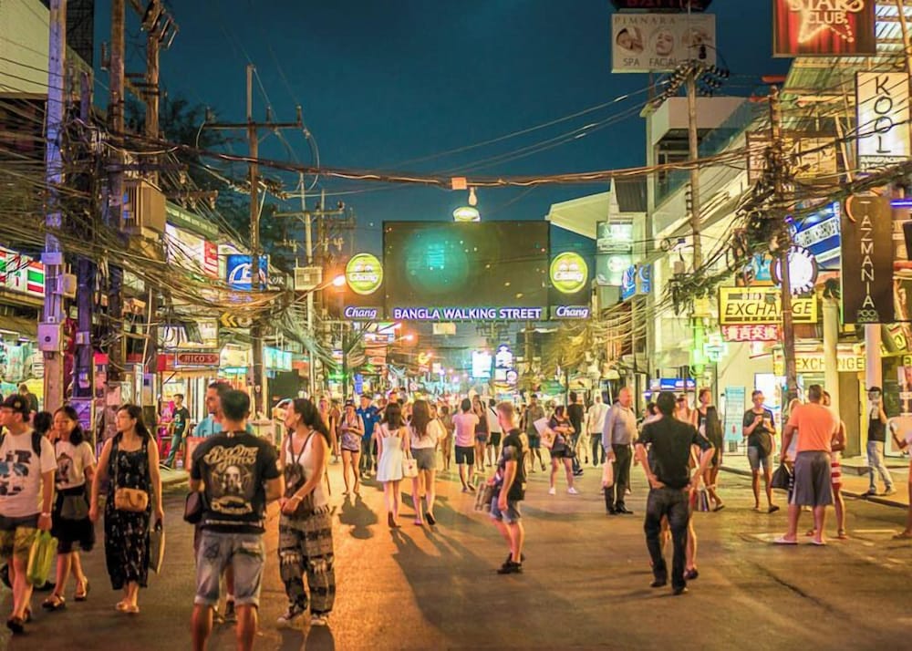 NJ PATONG HOTEL 45/53