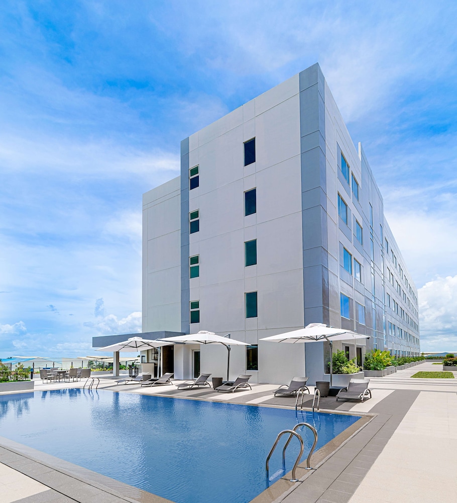 Park Inn By Radisson Bacolod 1/60