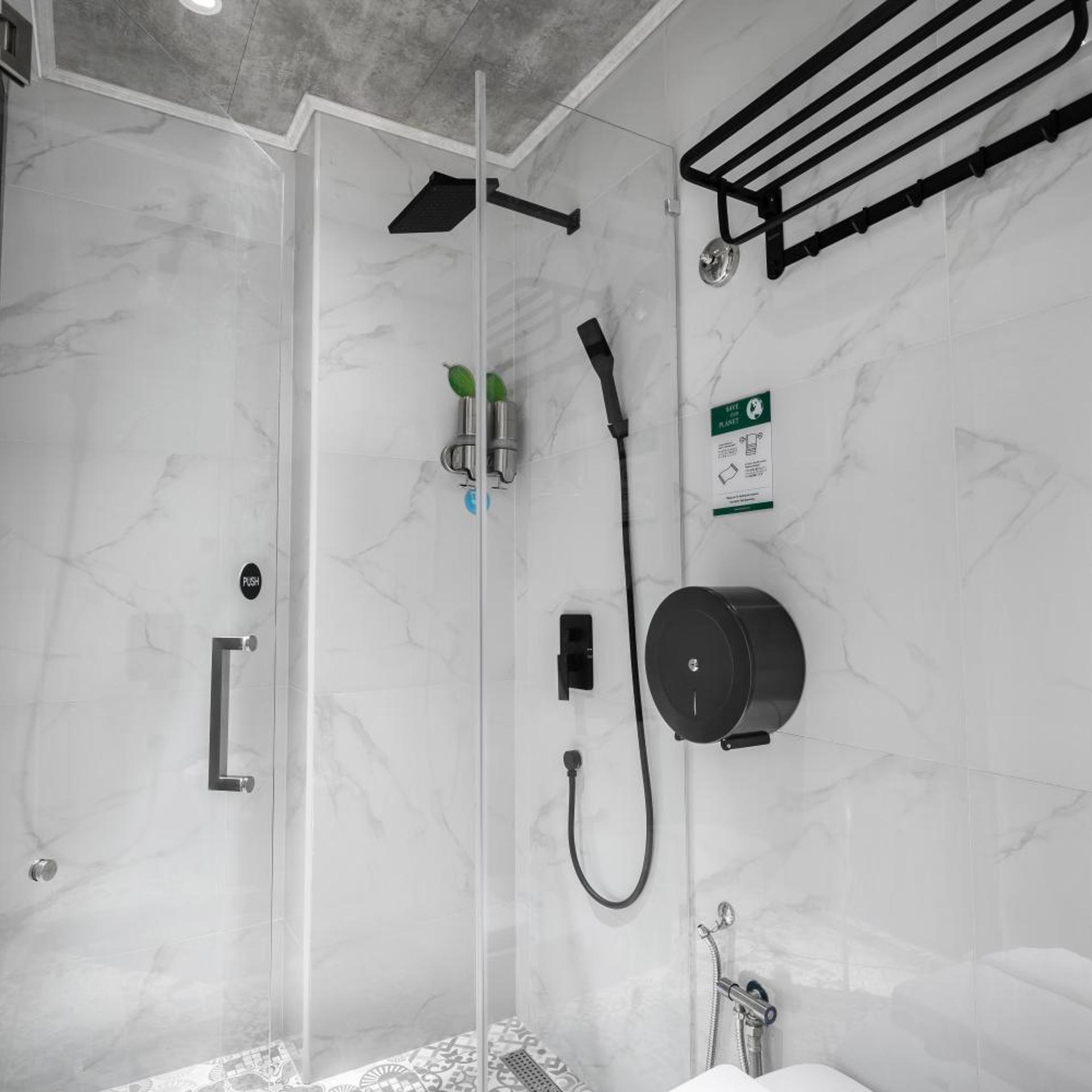 A&R Urban Hotel 48/50