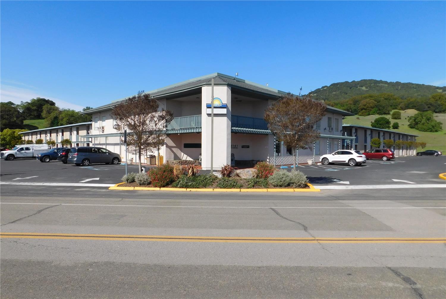 Days Inn by Wyndham Novato/San Francisco 38/50