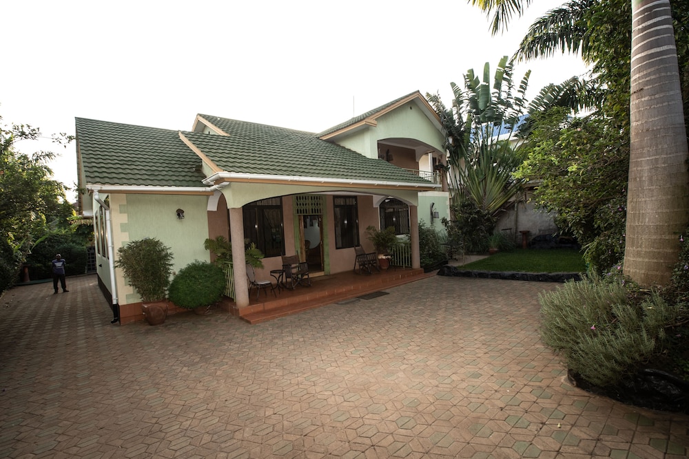 Korona House 59/64