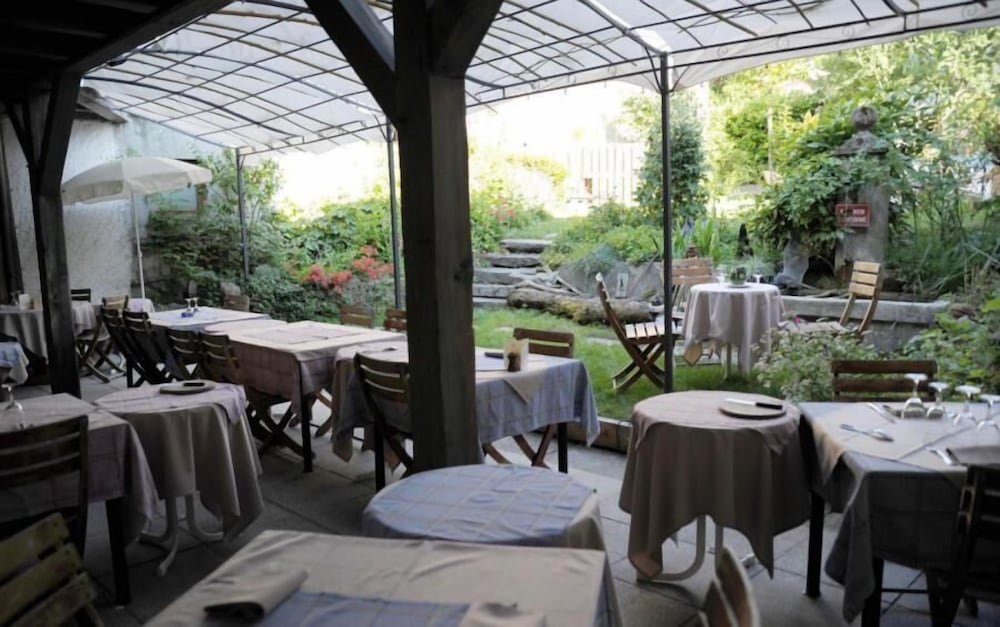 Auberge D Anthy 35/50