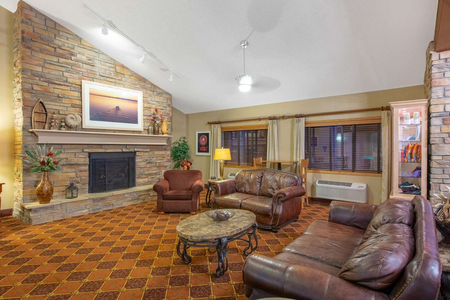 AmericInn by Wyndham Okoboji 5/7