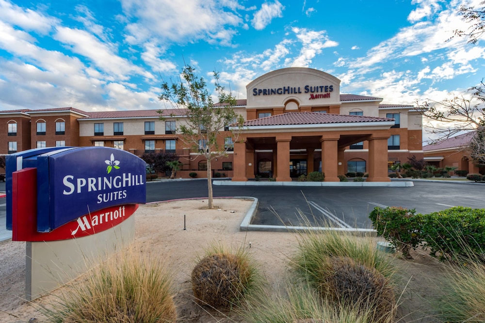Springhill Suites by Marriott Ridgecrest 1/44