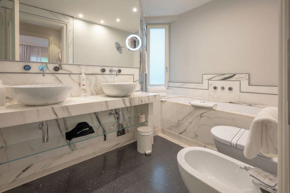 Ponte Vecchio Suites & Spa 49/49