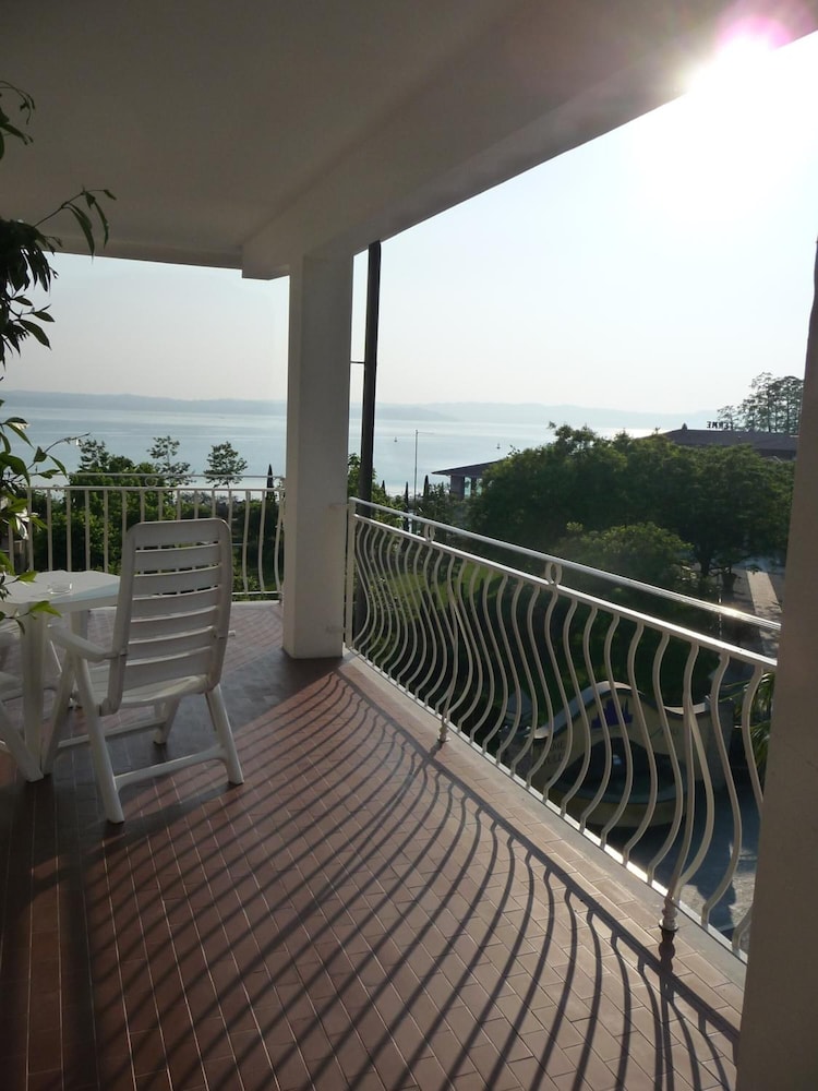 Hotel Luna 47/50