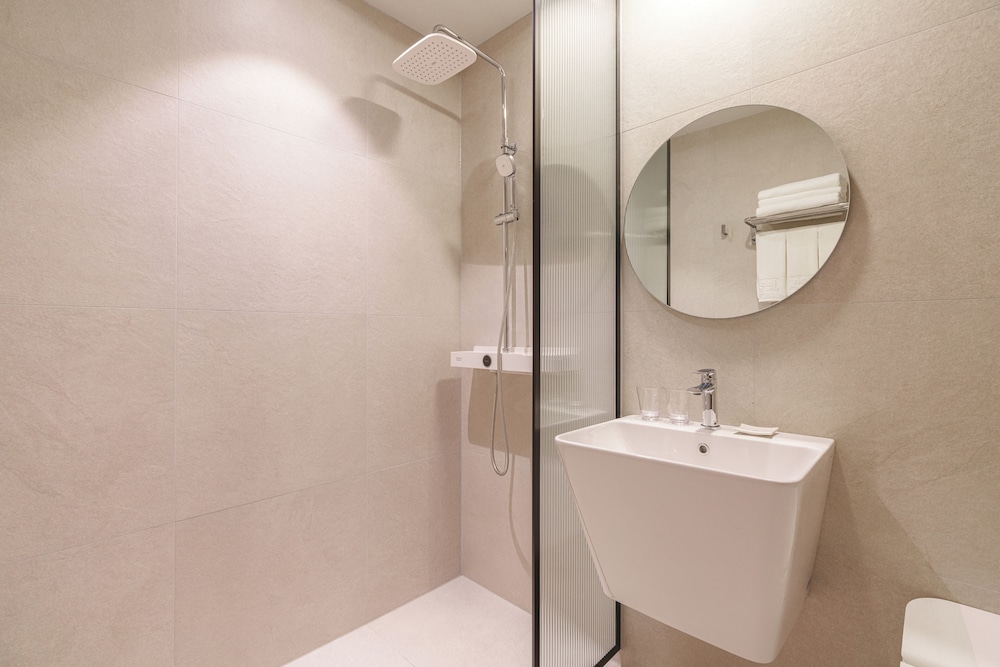 Ibis Styles Ambassador Jeonju City Centre 58/63