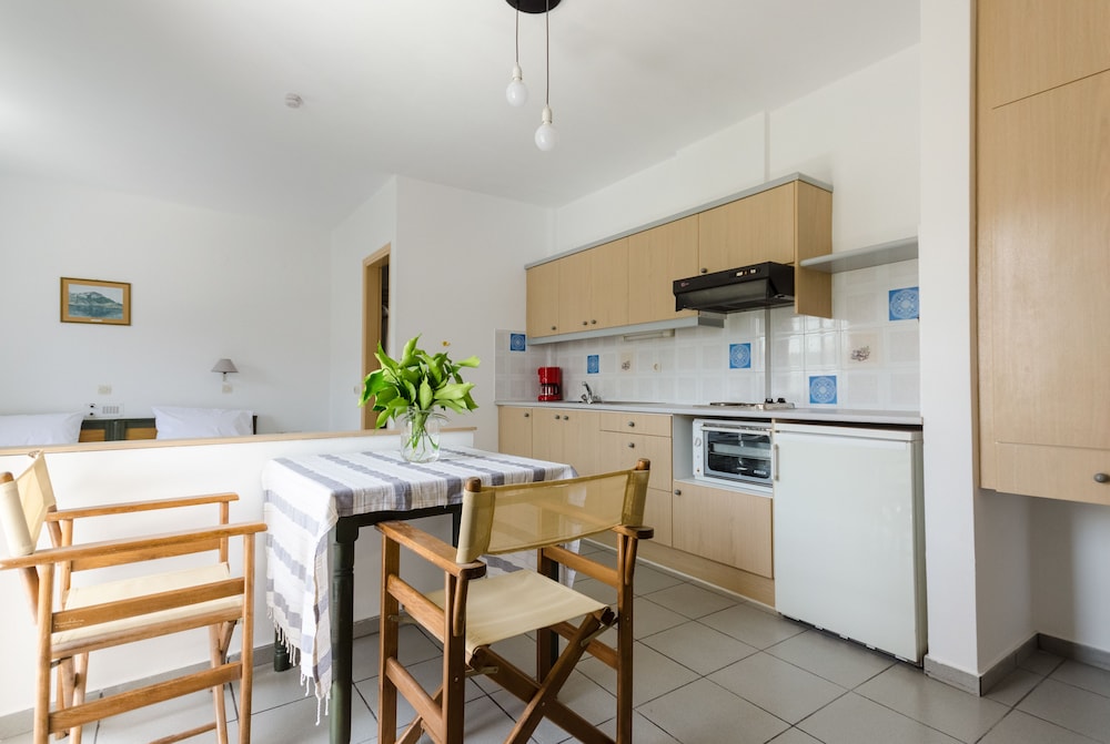 Happiness Apartments 63/75