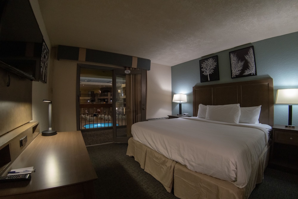 Baymont by Wyndham Shakopee 9/50