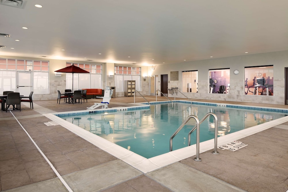 Hyatt Place Madison Verona 26/54