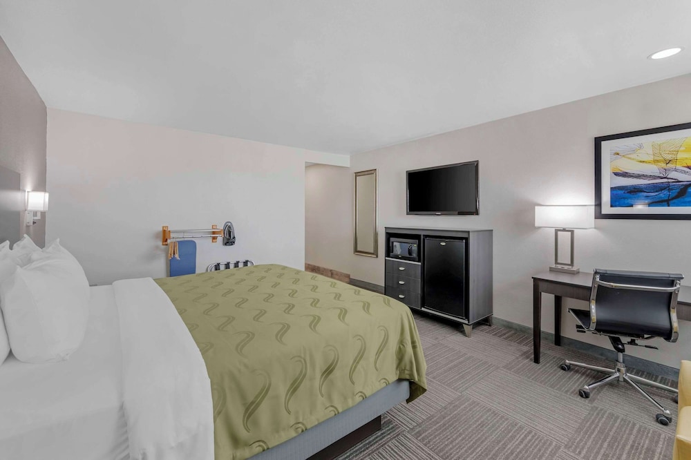 Room, King Bed, Accessible