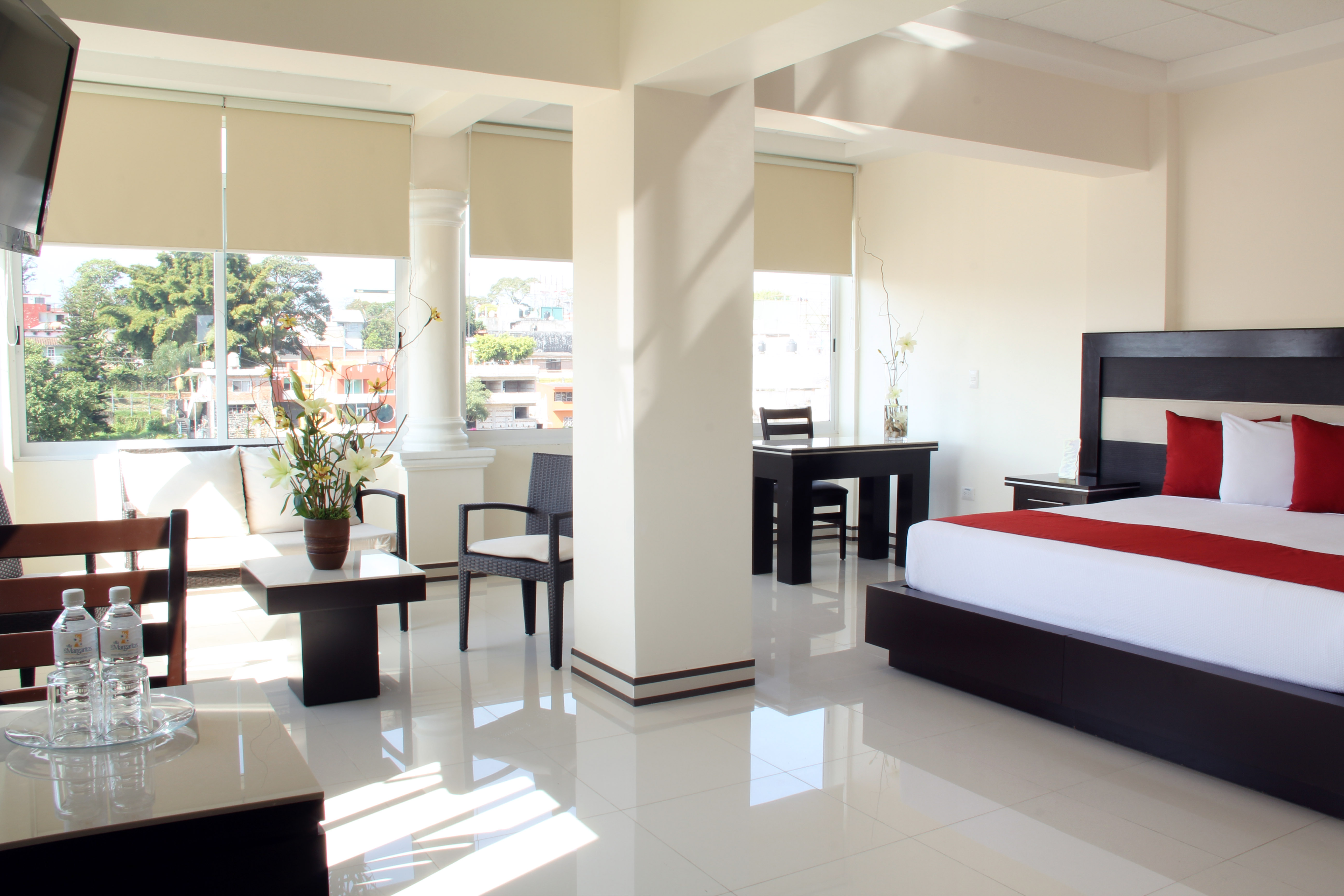 Master, Suite