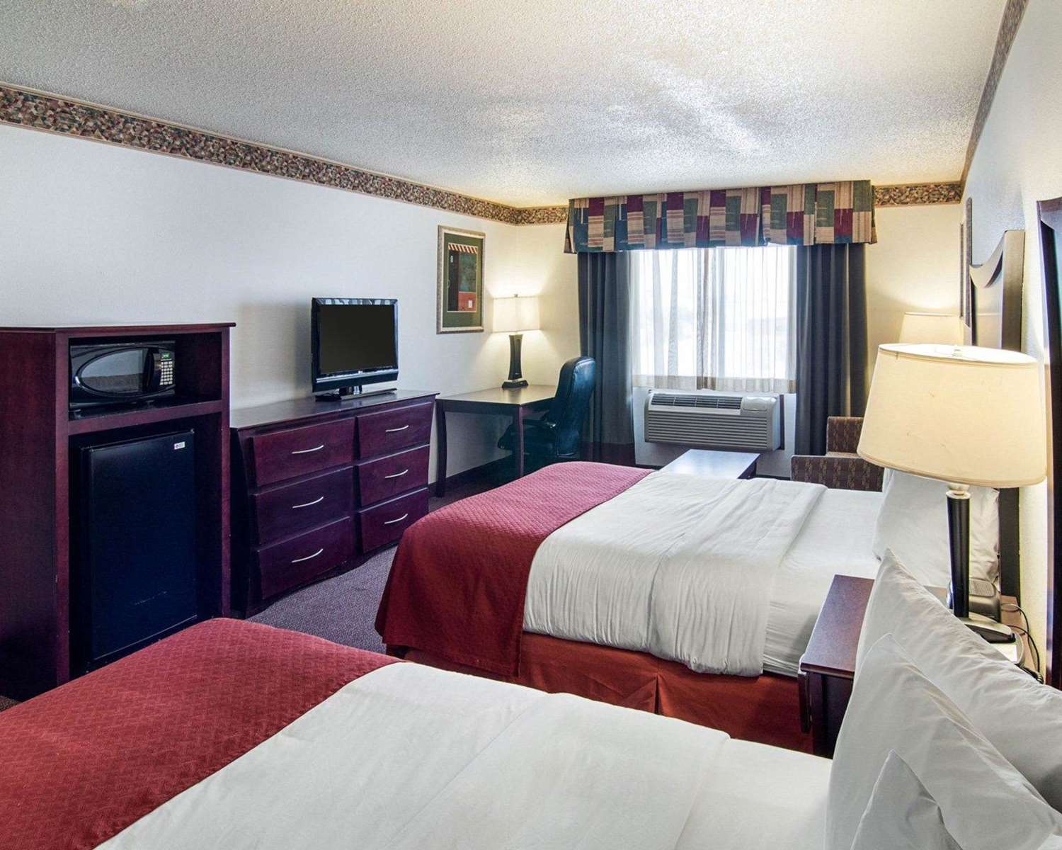 Quality Inn Midland TX 11/24