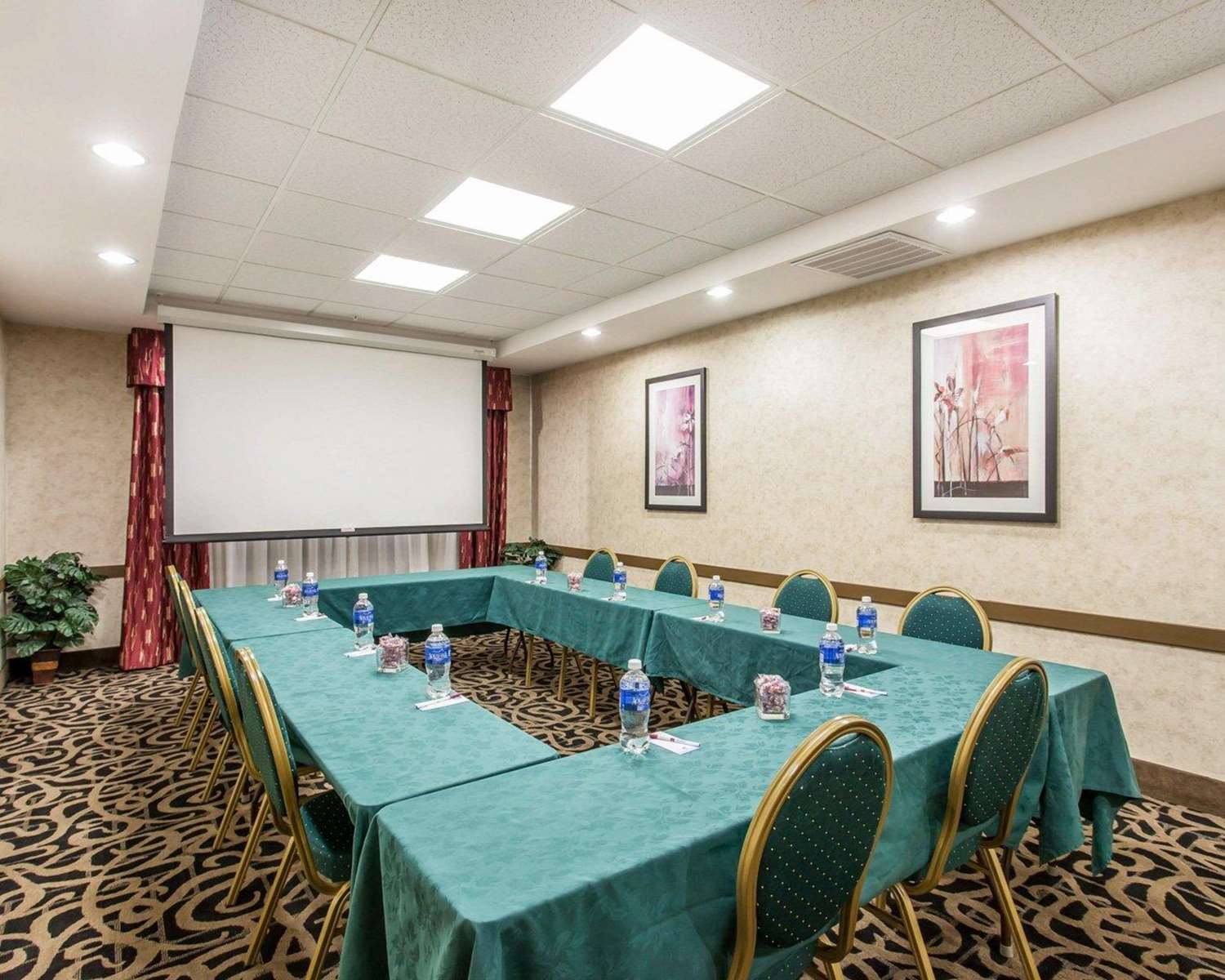 Comfort Suites Wenatchee Leavenworth 19/22
