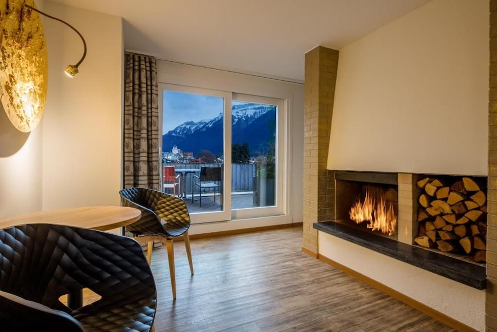 Merkur Hotel Interlaken 25/50