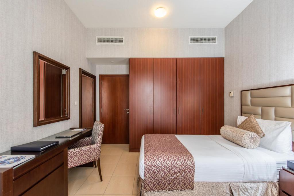 Premium Two Bedroom Apartment Marina View