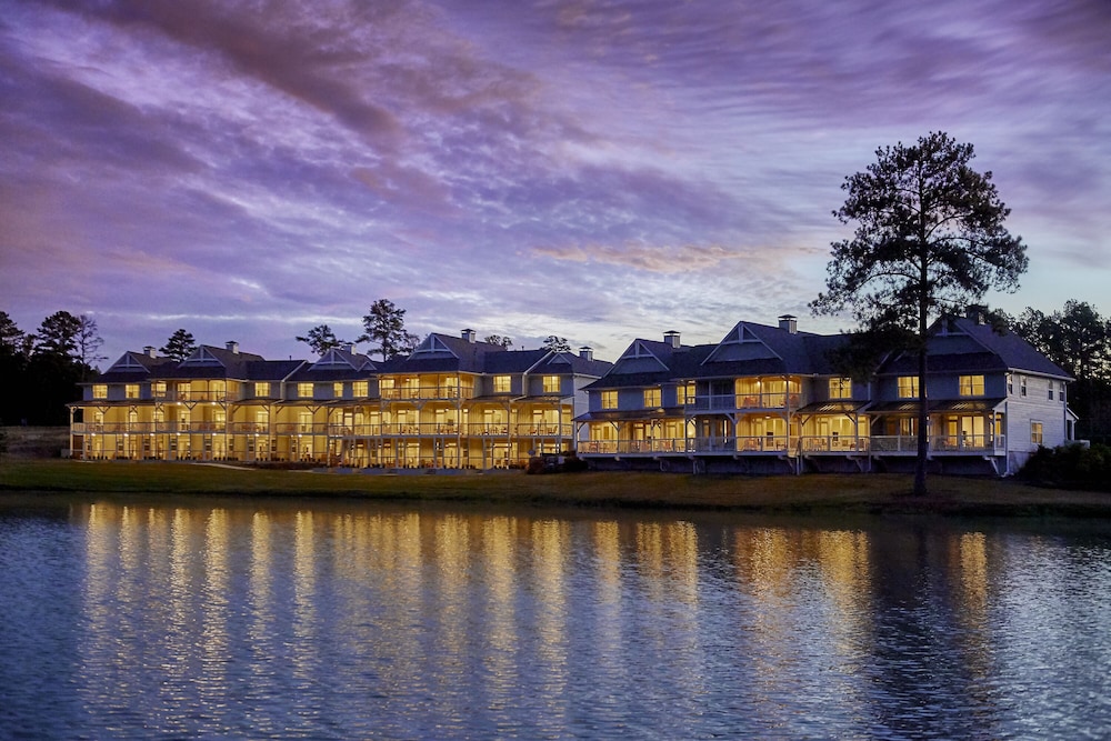 Foxhall Resort 47/50