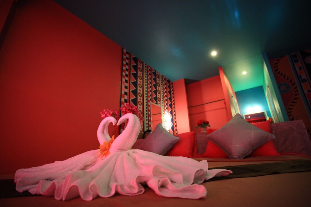 Cha Ba Lanta Resort Bungalows 24/75