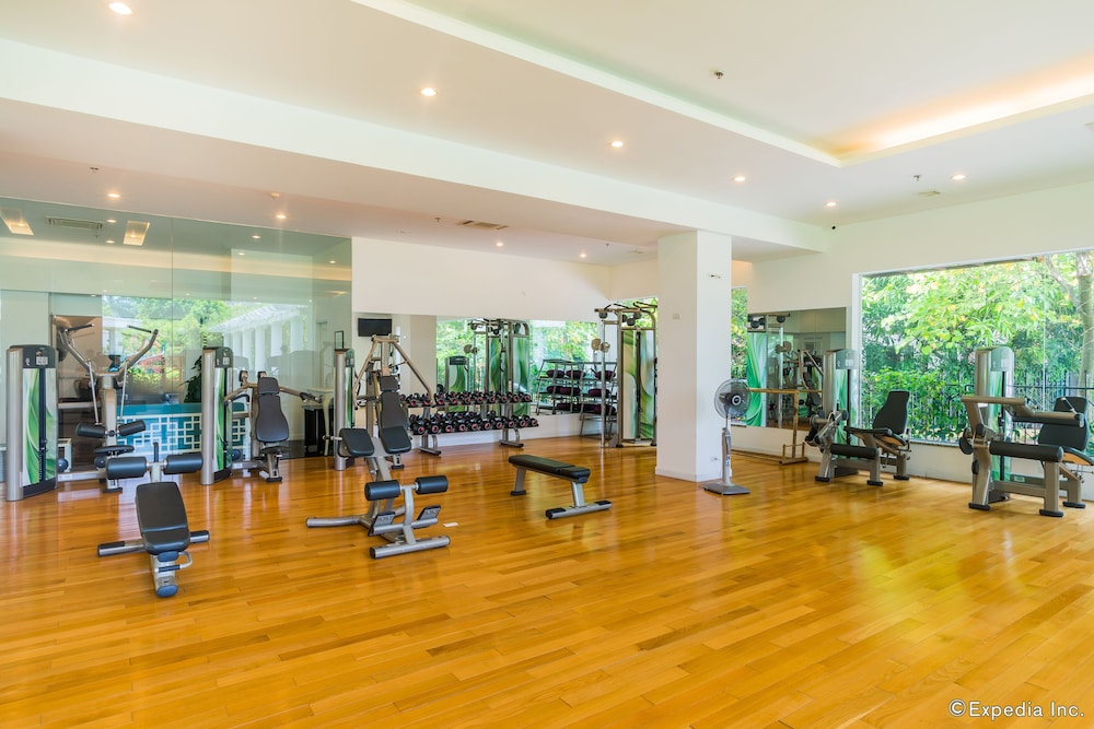Elegant Suites Westlake 30/72