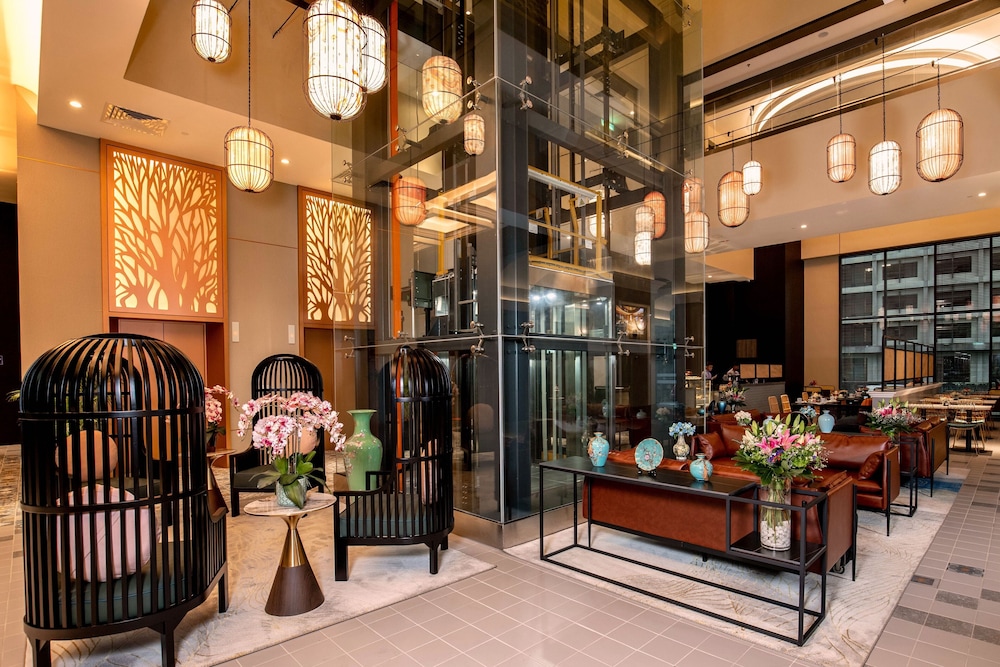 Santa Grand Signature Kuala Lumpur 30/42
