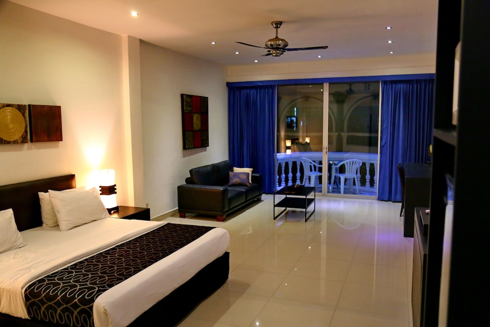 East Suites 35/73