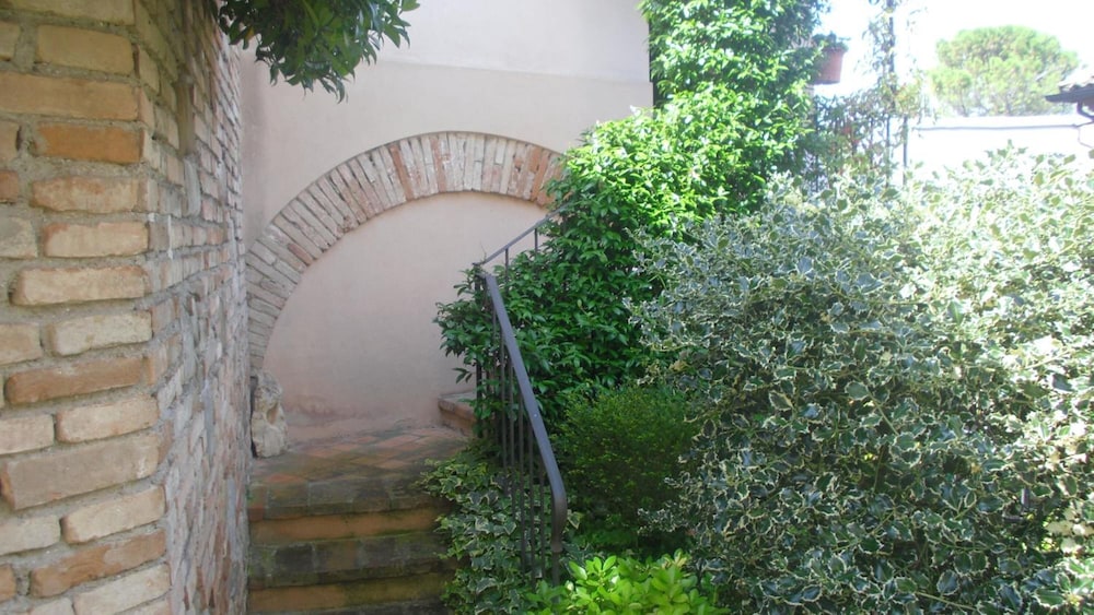 Hotel Della Porta 42/46