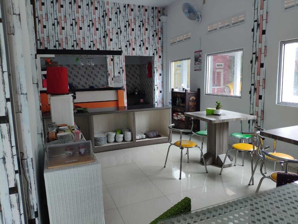 Hotel Boegenviel Syariah 25/32