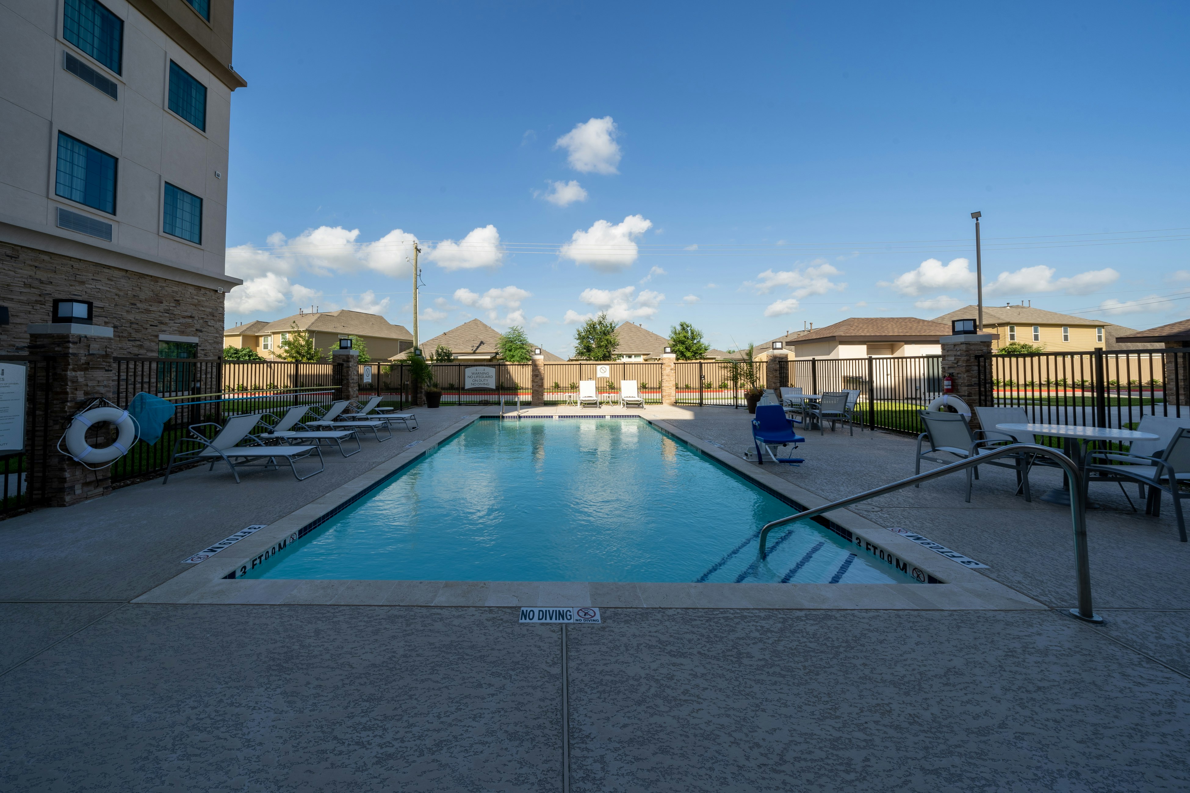 STAYBRIDGE SUITES HOUSTON NW CYPRESS CROSSING 14/44