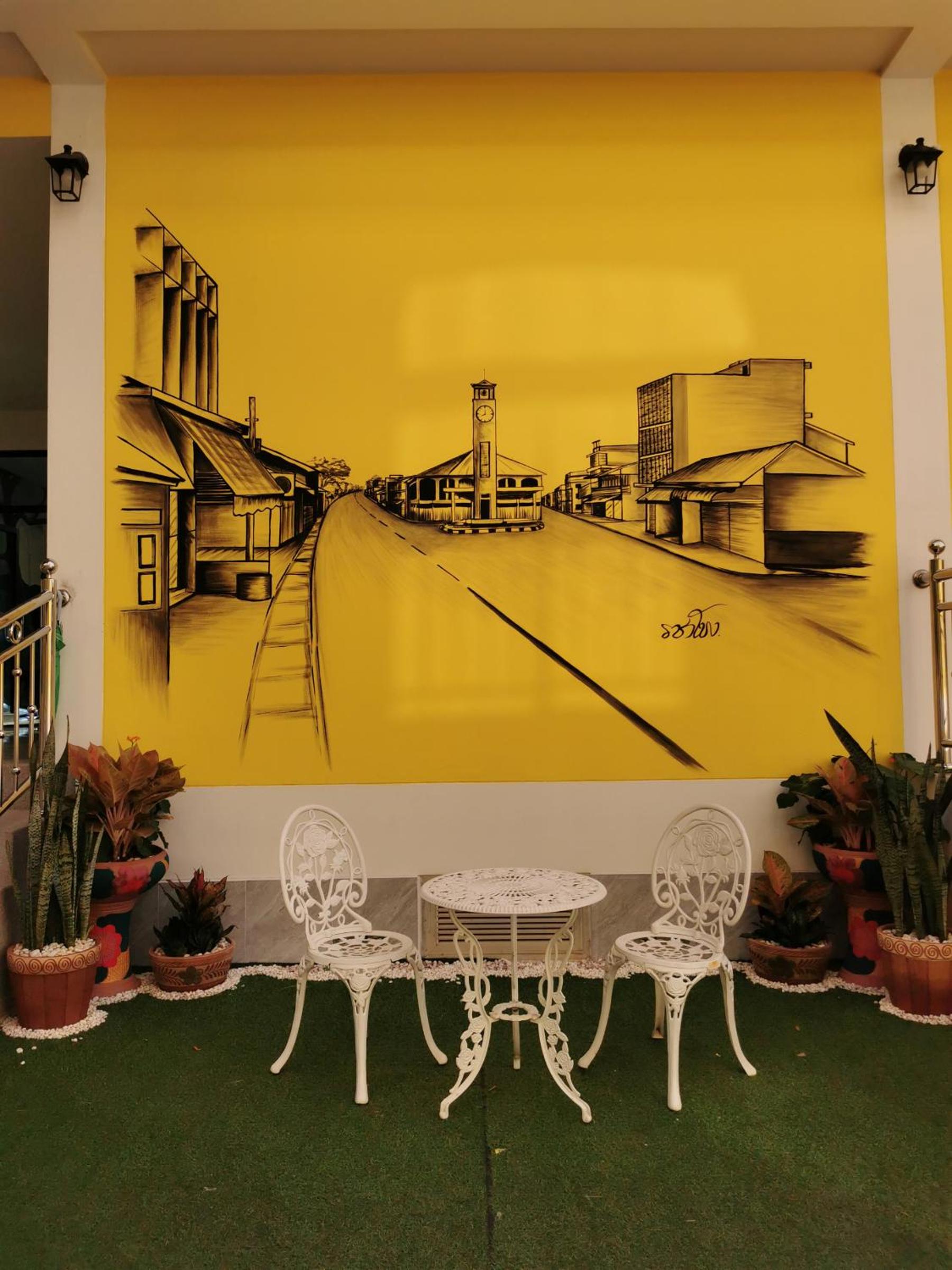 Racha Khong Hotel 38/40