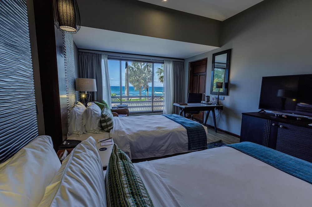 DELUXE, TWIN BEDS, SEA VIEW